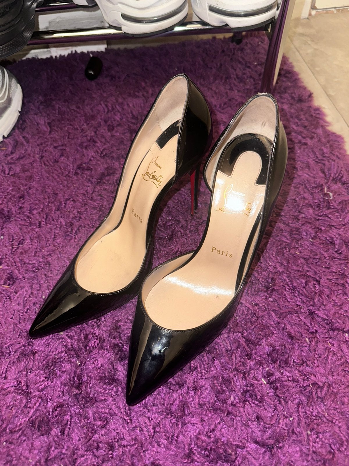 Louboutin Dames Hakken 38,5 Origineel., Ophalen of Verzenden, Zo goed als nieuw, Zwart, Sneakers of Gympen