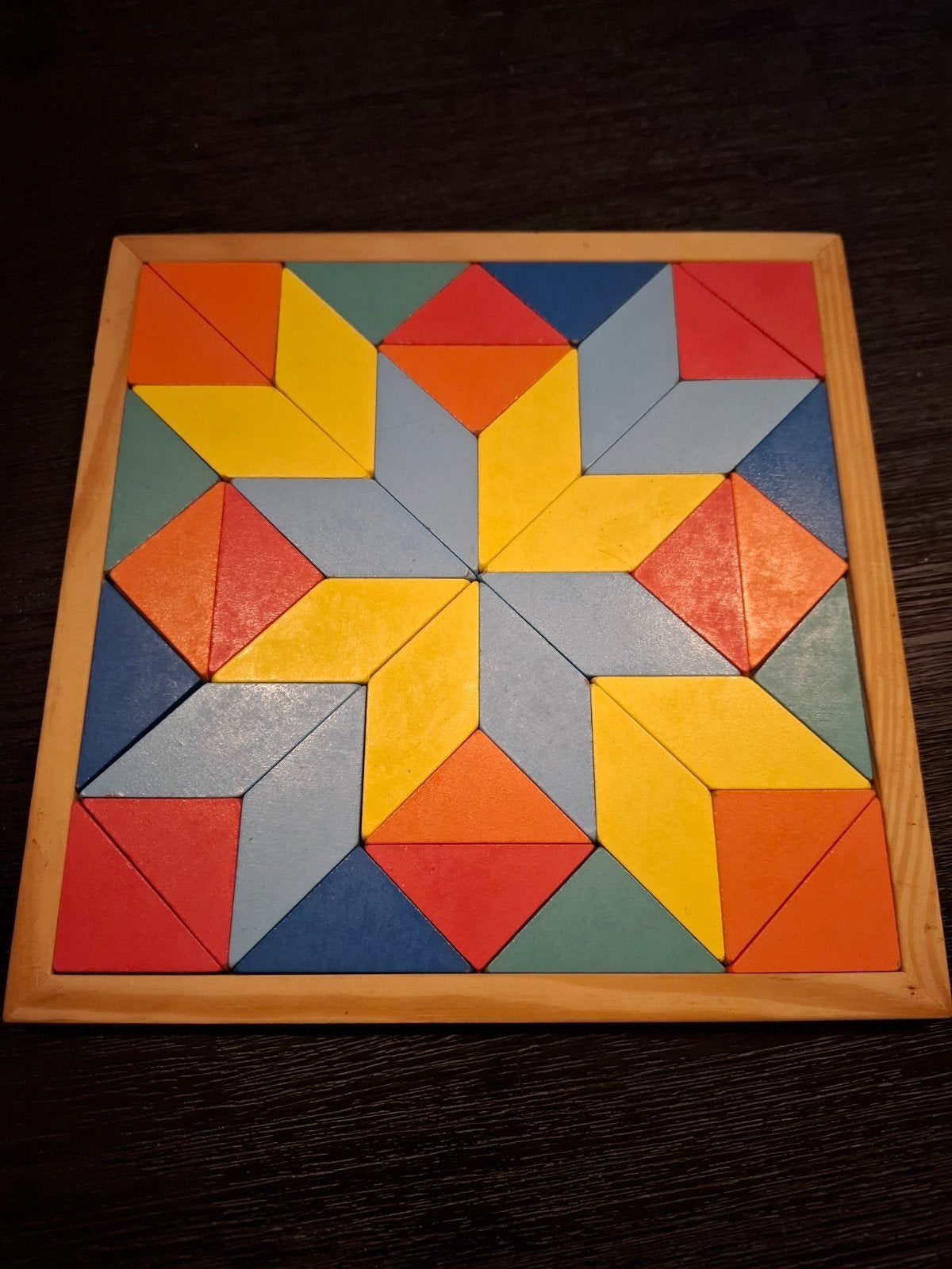 Houten Tangram Puzzel - Kleurrijk en Educatief, Ophalen of Verzenden, Gebruikt, Puzzelen
