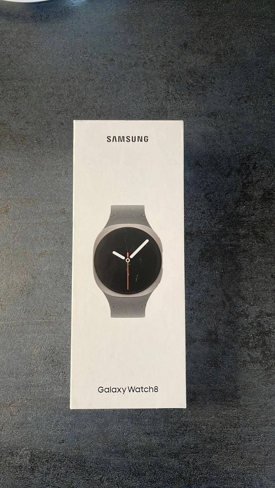 Samsung Galaxy Watch8 40mm LTE versie - in nieuwstaat, Ophalen of Verzenden, Zo goed als nieuw, Samsung, Waterdicht