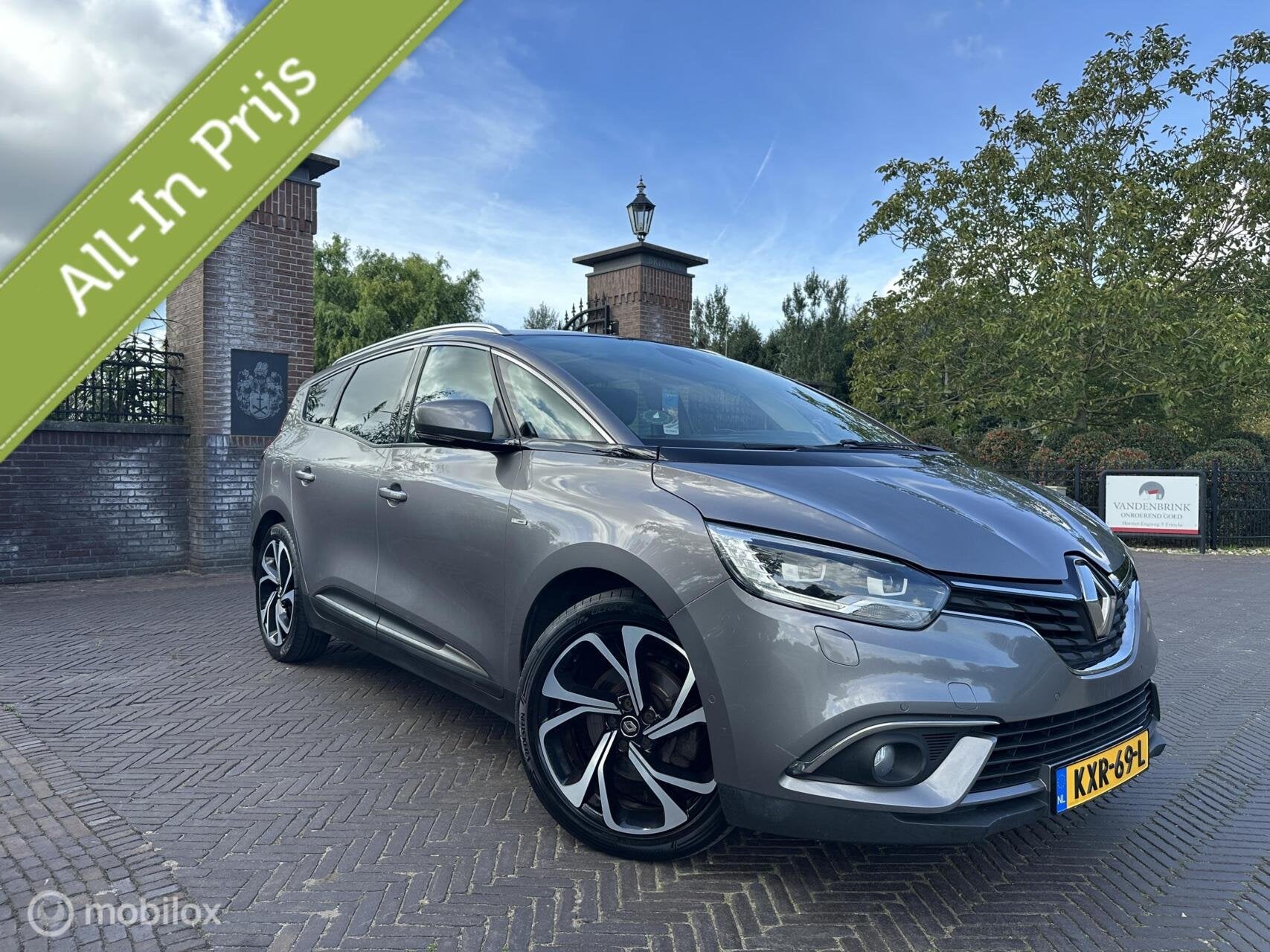 Renault Grand Scenic 1.3 TCe Bose 7p. Massage ACC Pano✅, Auto's, Dealer onderhouden, Gebruikt, Zwart, 7 stoelen