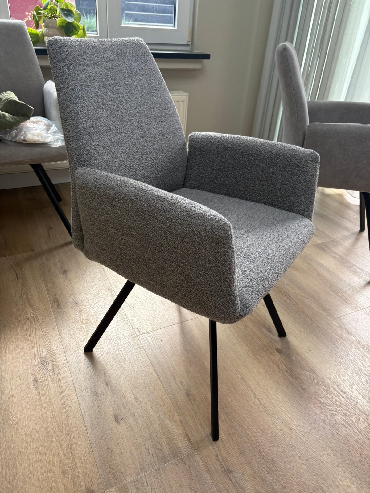 Draaibare eettafelstoelen te koop!, Huis en Inrichting, Stoelen, Ophalen of Verzenden, Zo goed als nieuw, Grijs