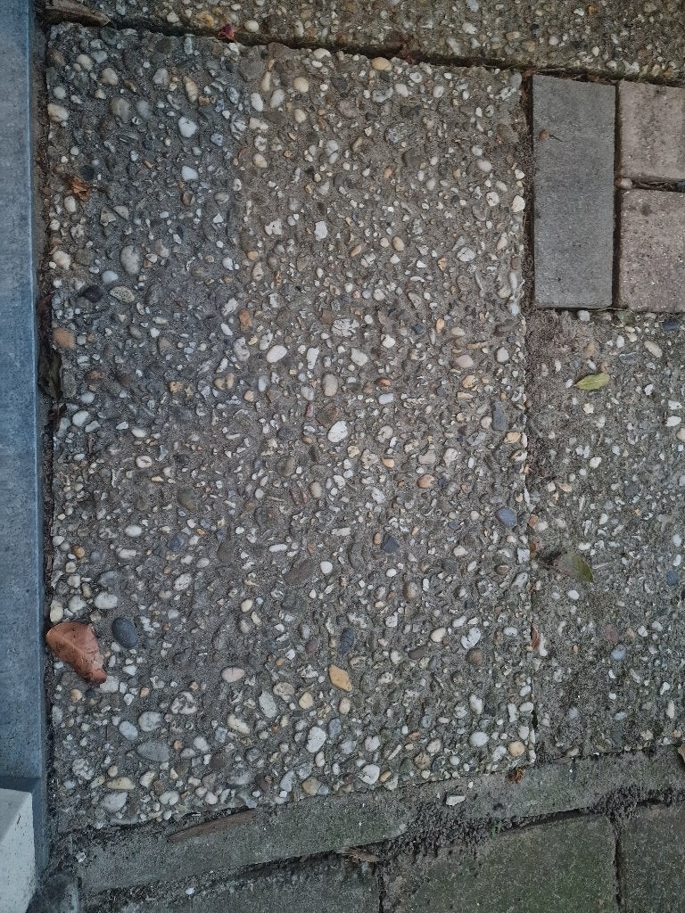 Gratis! 30 grindtegels 60 x 40, Tuin en Terras, Ophalen, Gebruikt, Beton, Terrastegels