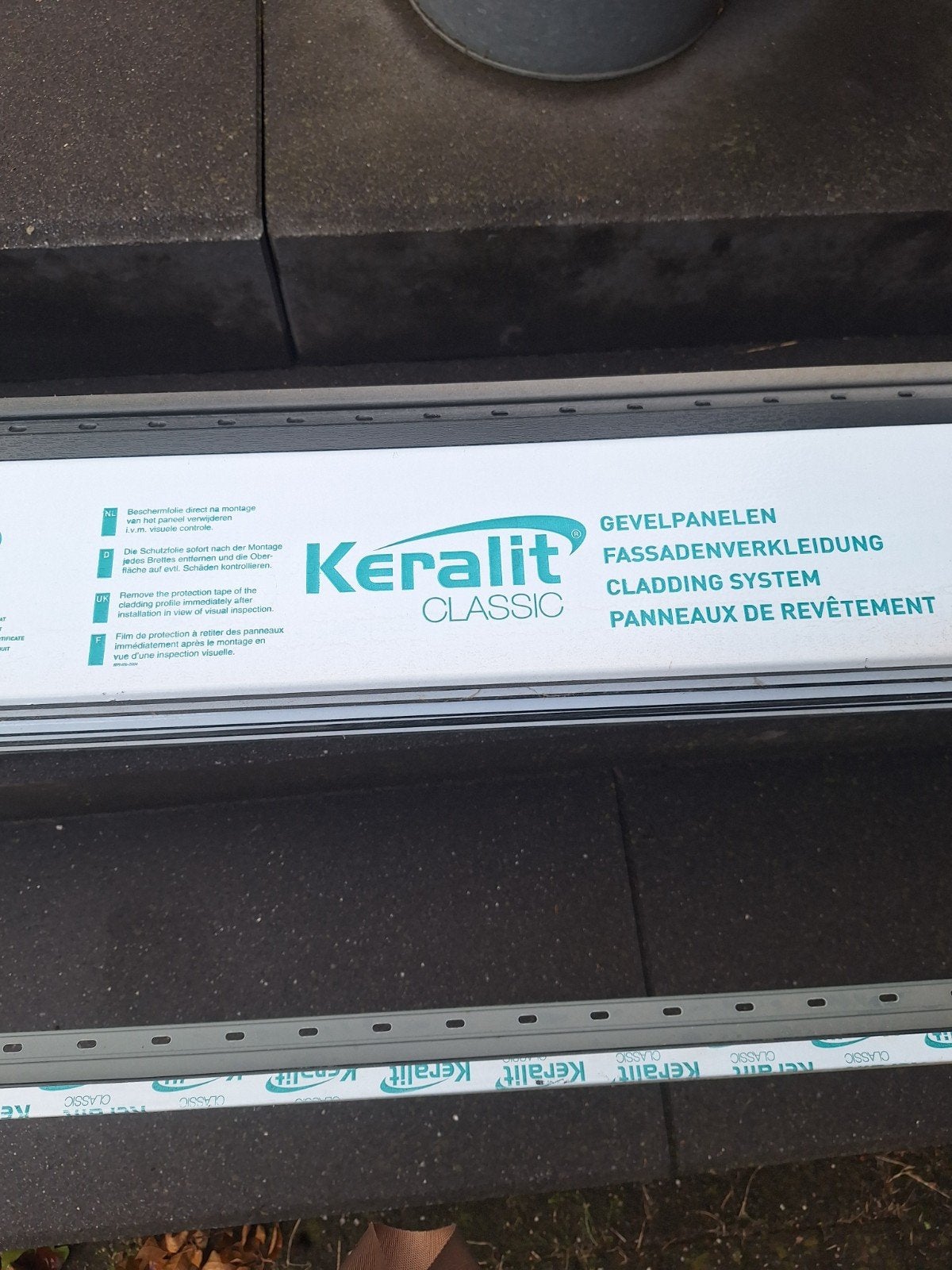 Keralit geveldelen, Ophalen, Nieuw