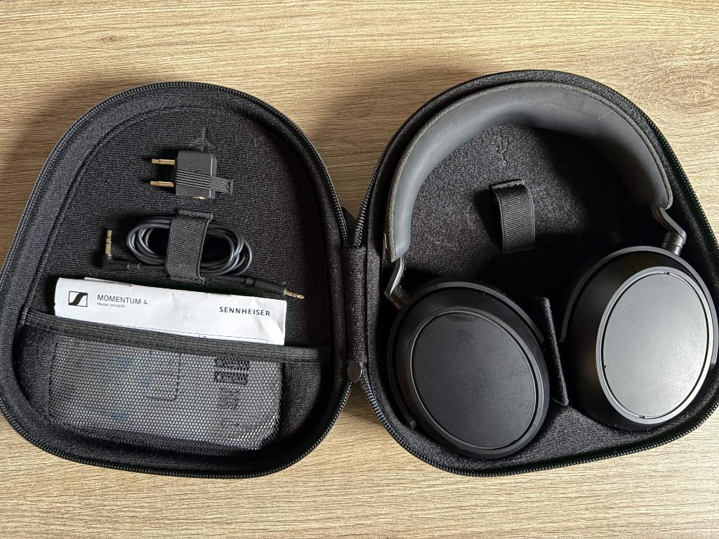 Sennheiser Momentum 4 Wireless Headphones, Ophalen, Zo goed als nieuw, Sennheiser, Draadloos