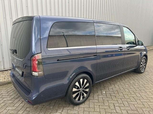 Mercedes-Benz EQV 300 L2 90 kWh | 7-pers | Stoelverwarming |, Auto's, Stof, Gebruikt, Blauw, 7 stoelen