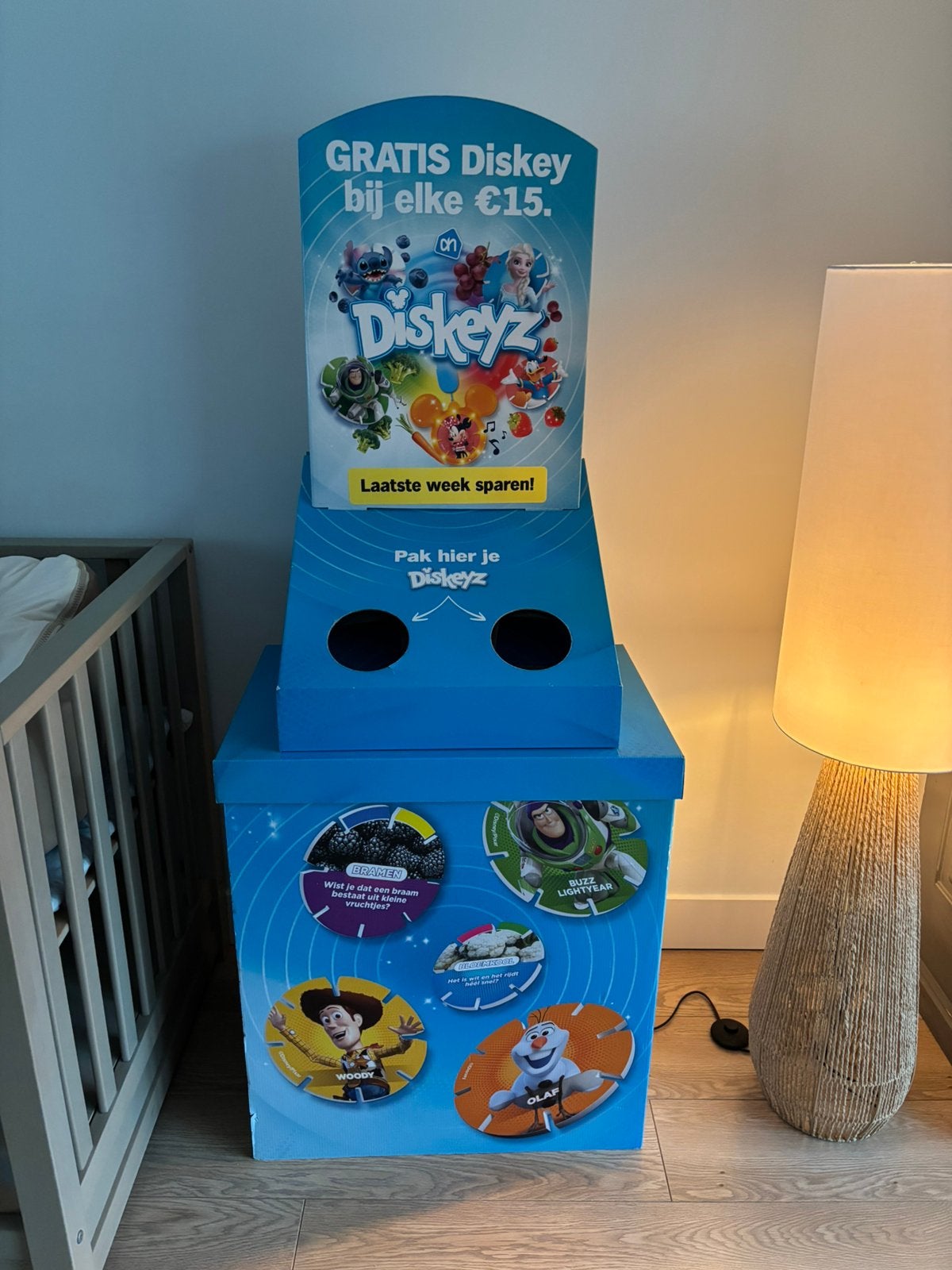 Opbergdoos voor de diskeyz, Albert Heijn, Ophalen