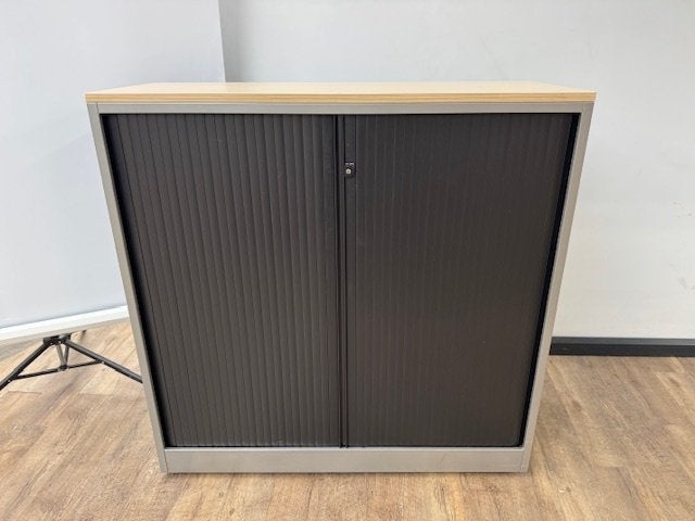 Ahrend roldeurkast van 120 x 120 x 45 aluminium, Ophalen, Gebruikt