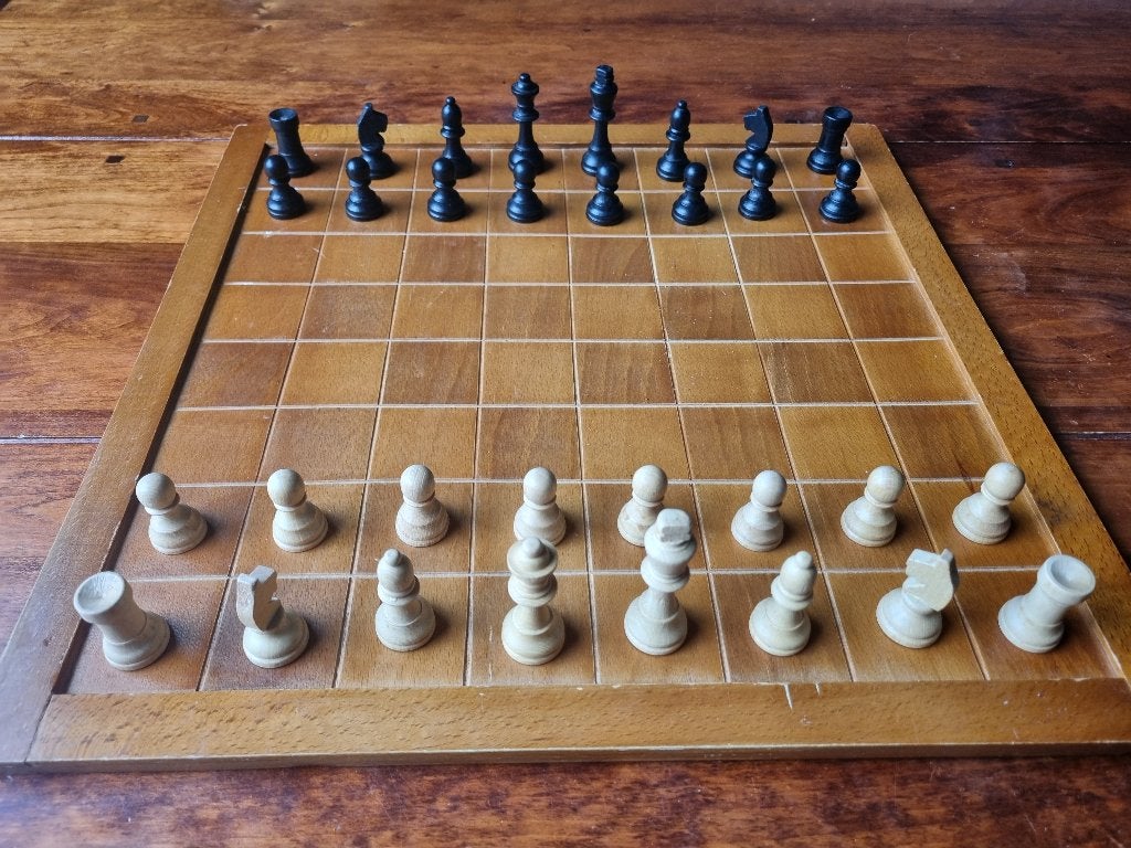 Vintage schaak- en damspel, Ophalen of Verzenden, Gebruikt