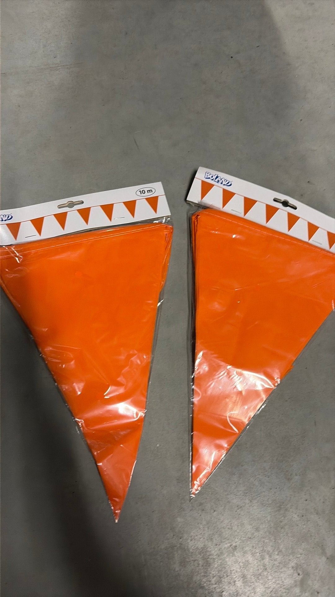 Nieuw oranje vlaggen, Diversen, Ophalen of Verzenden, Zo goed als nieuw