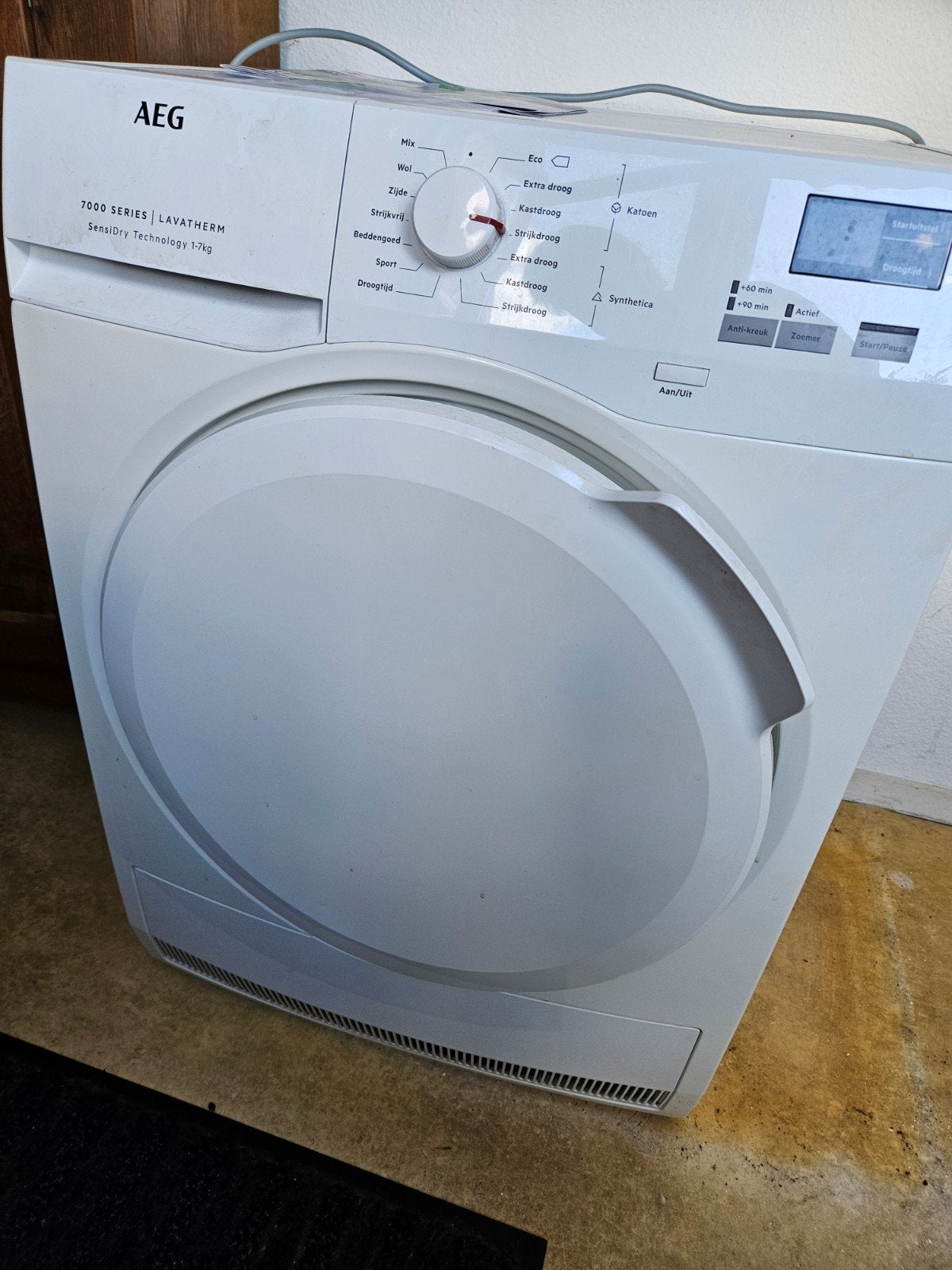 AEG 7000 Serie Lavatherm SensiDry warmtepompdroger 7kg, 6 tot 8 kg, Anti-kreukfase, Ophalen of Verzenden, Zo goed als nieuw