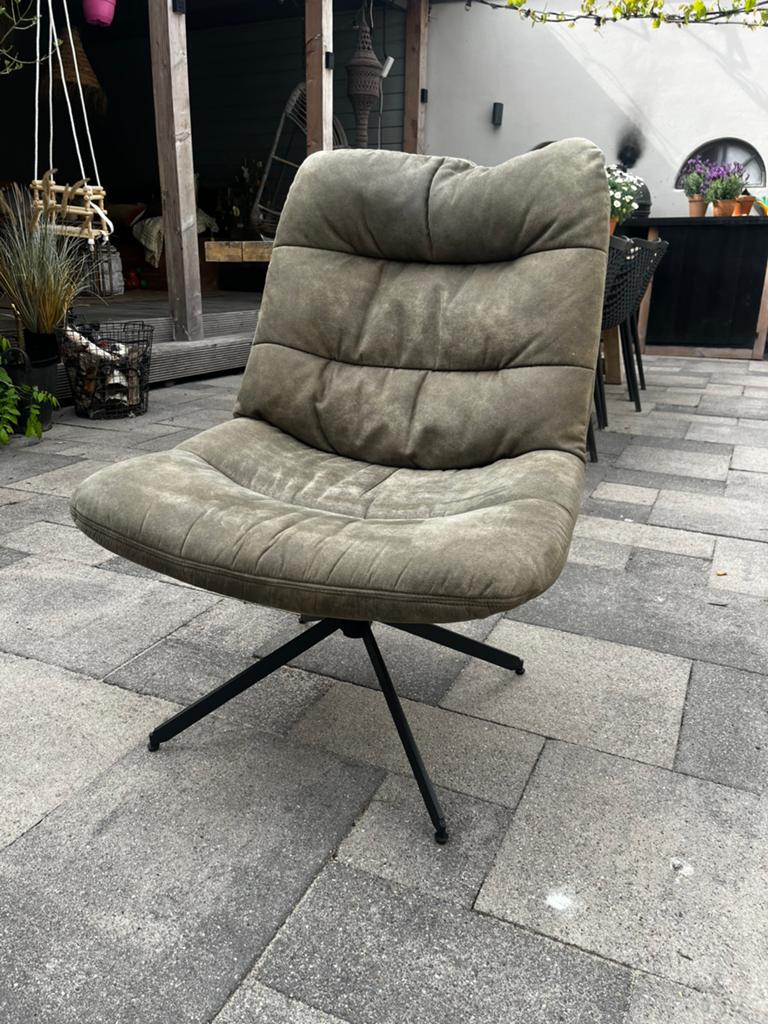 Kolony Draai fauteuil, Ophalen, 75 tot 100 cm, Zo goed als nieuw, Metaal