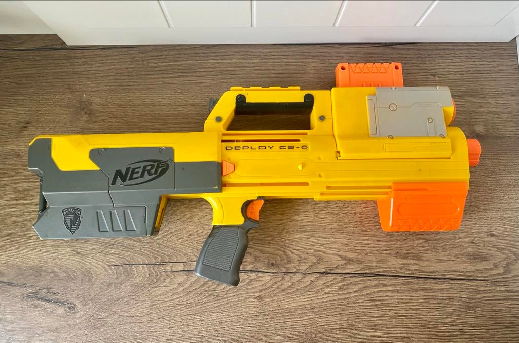 Nerf Deploy CS-6 Blaster - Geel/Grijs Speelgoedgeweer, Kinderen en Baby's, Ophalen of Verzenden, Gebruikt, Jongen of Meisje
