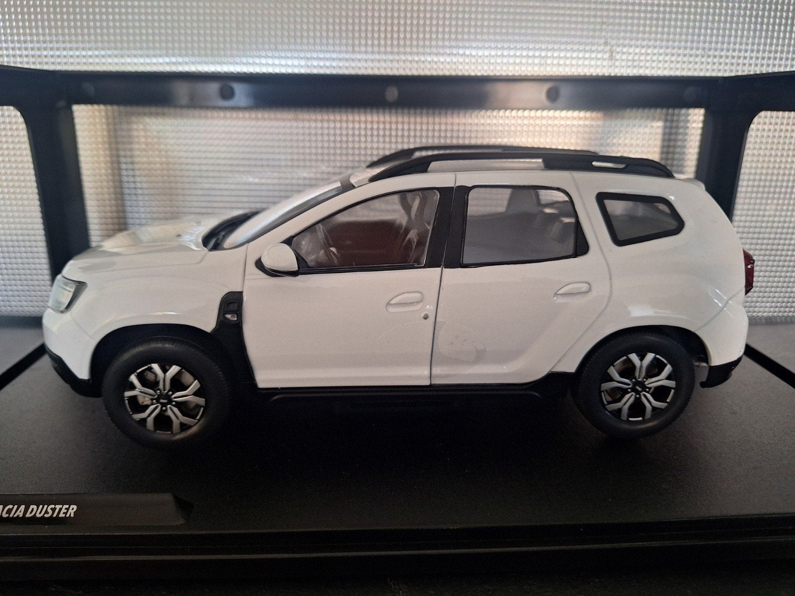 Dacia Duster PH 2.5 2024 Schaal 1:18, Solido, Auto, Solido, Nieuw