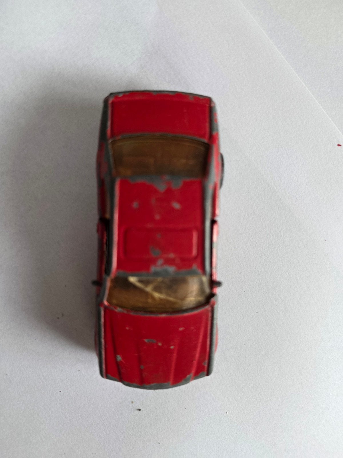 Vintage Matchbox Rode Mercedes 500 SEC uit 1984 - Gebruikt, Hobby en Vrije tijd, Ophalen of Verzenden, Gebruikt, Auto, Matchbox