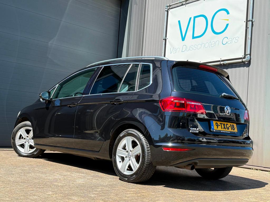 Volkswagen Golf Sportsvan 1.2 TSI Highline | Automaat | Alca, Auto's, Volkswagen, Gebruikt, 4 cilinders, Alcantara, Zwart