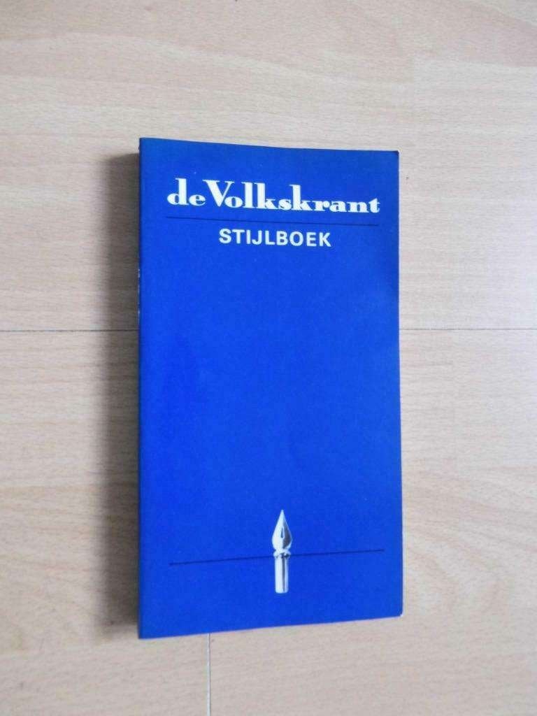 De volkskrant - Stijlboek - 3e oplage juni 1992, Ophalen of Verzenden, Zo goed als nieuw