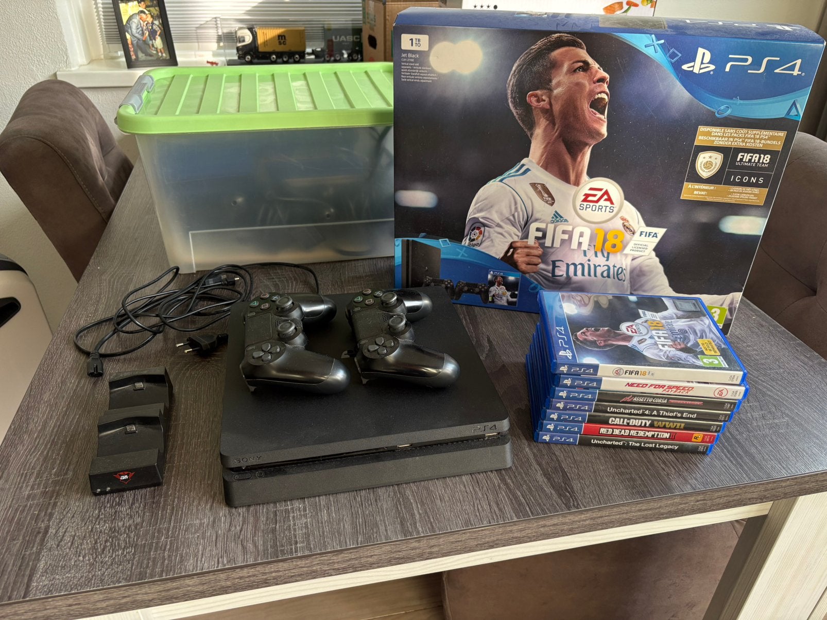 PlayStation 4, Spelcomputers en Games, Ophalen, Gebruikt