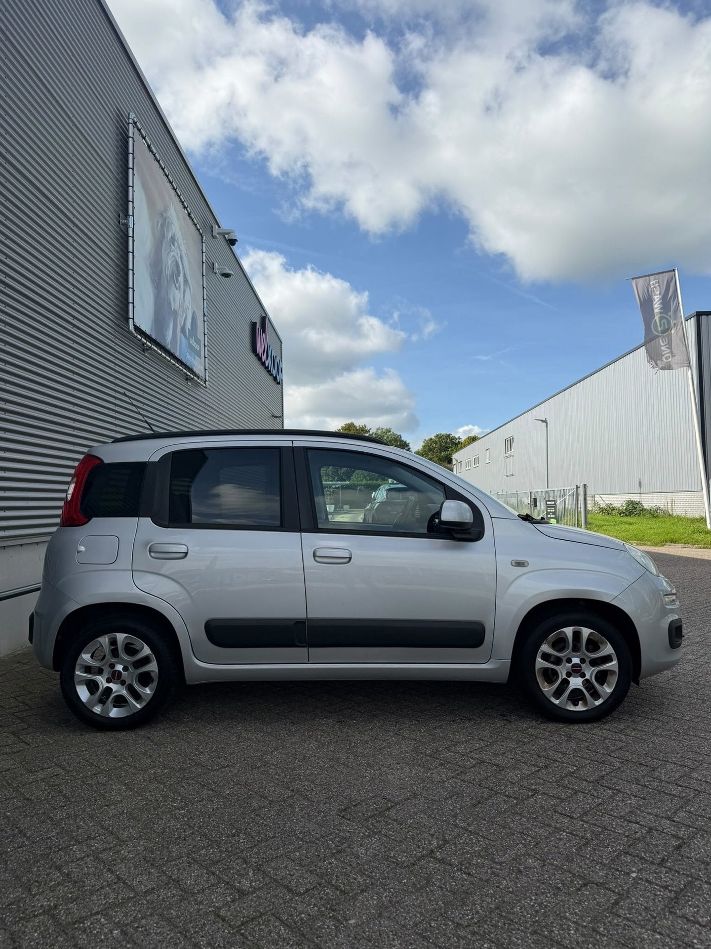 Fiat Panda / Apk / Airco / Multimedia / 5drs / Multimedia, Auto's, Voorwielaandrijving, Euro 5, 86 pk, Panda