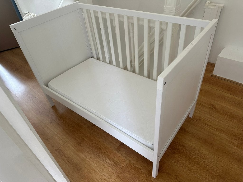 IKEA Sundvik ledikant met matras, Ophalen, Gebruikt, Ledikant