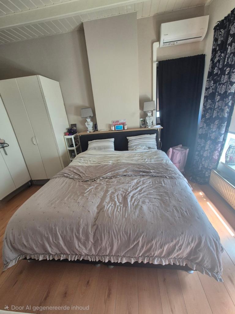 Groot elektrische verstelbaar bed., Huis en Inrichting, Slaapkamer | Matrassen en Bedbodems, Gebruikt, 180 cm, 210 cm, Tweepersoons