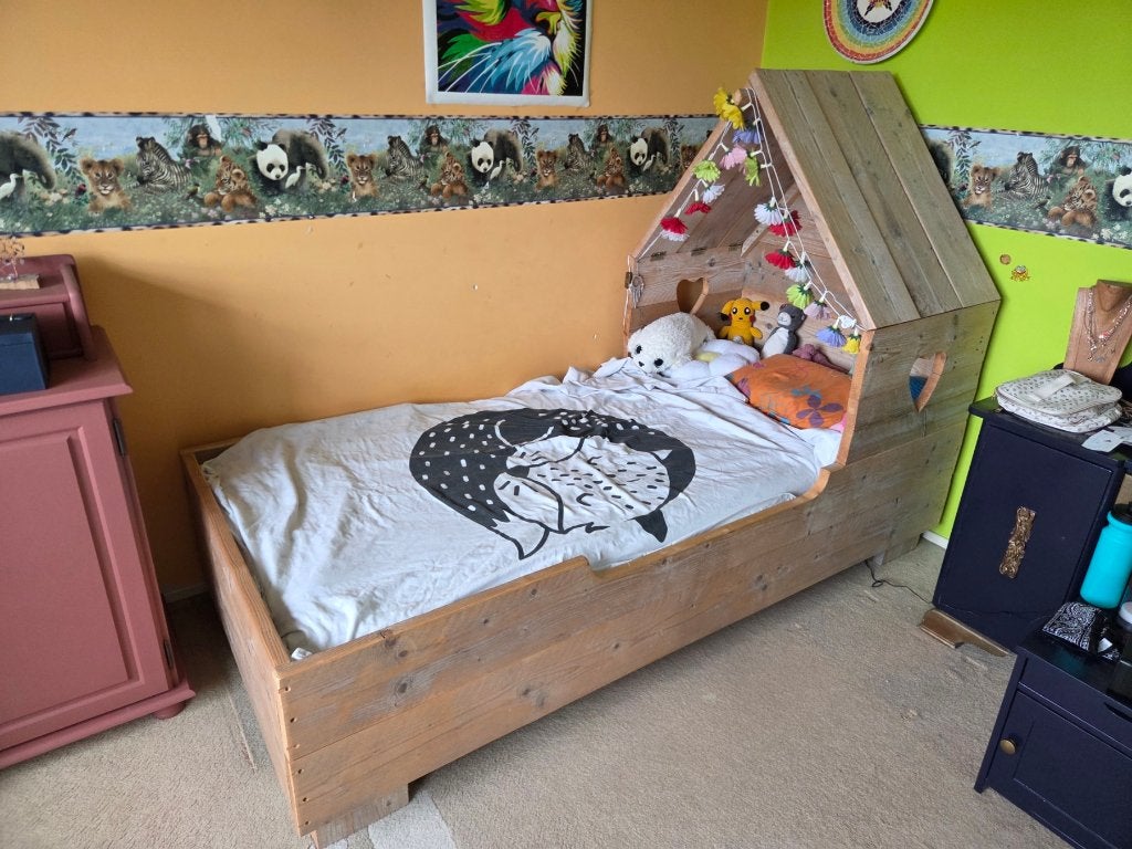 1 persoon steigerhout bed met huisje, kinderbed, 85 tot 100 cm, Zo goed als nieuw, 180 cm of meer, Ophalen