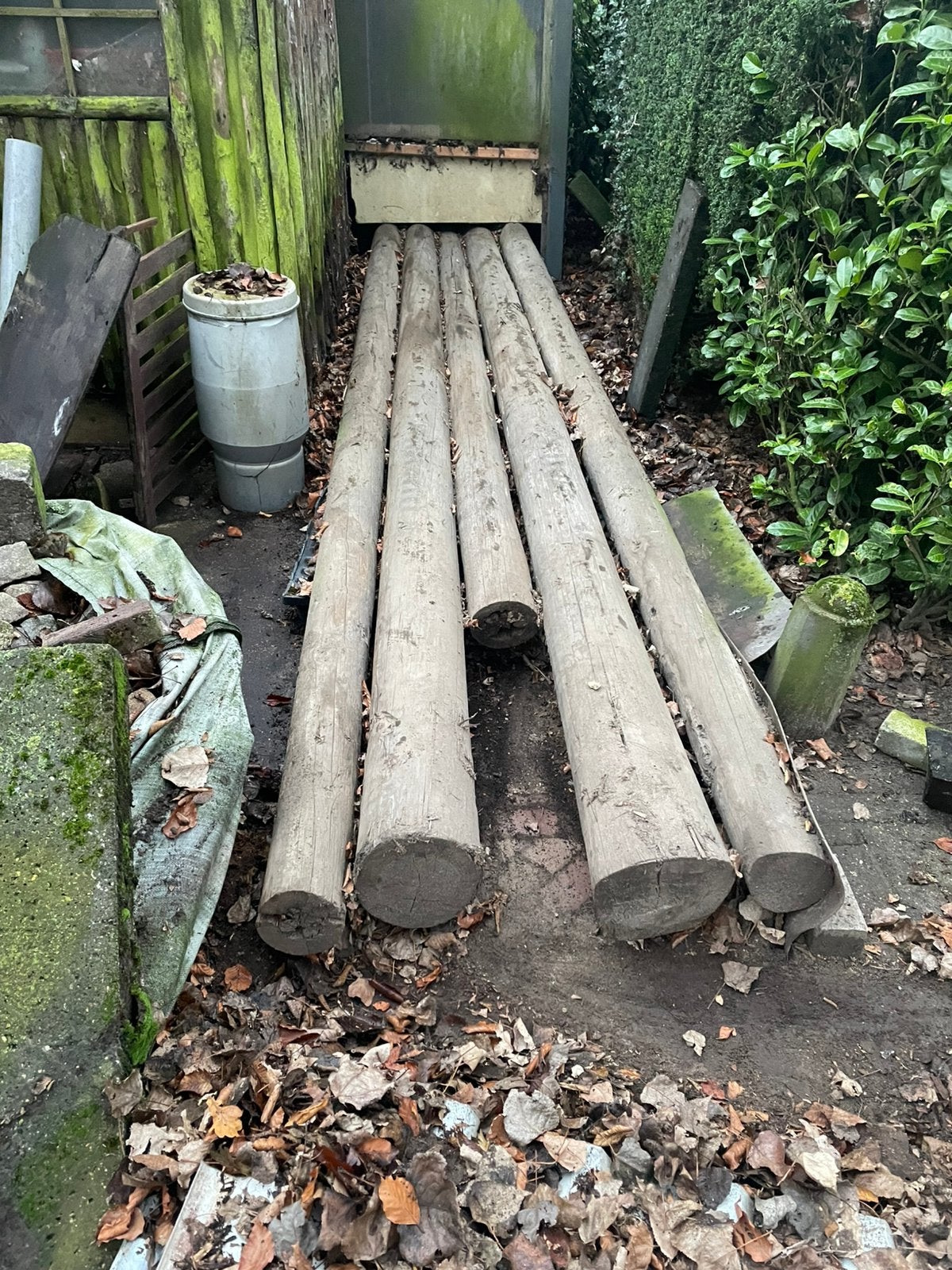 5 stuks oude lantaarnpalen, Ophalen of Verzenden, Zo goed als nieuw, Minder dan 180 cm, Palen