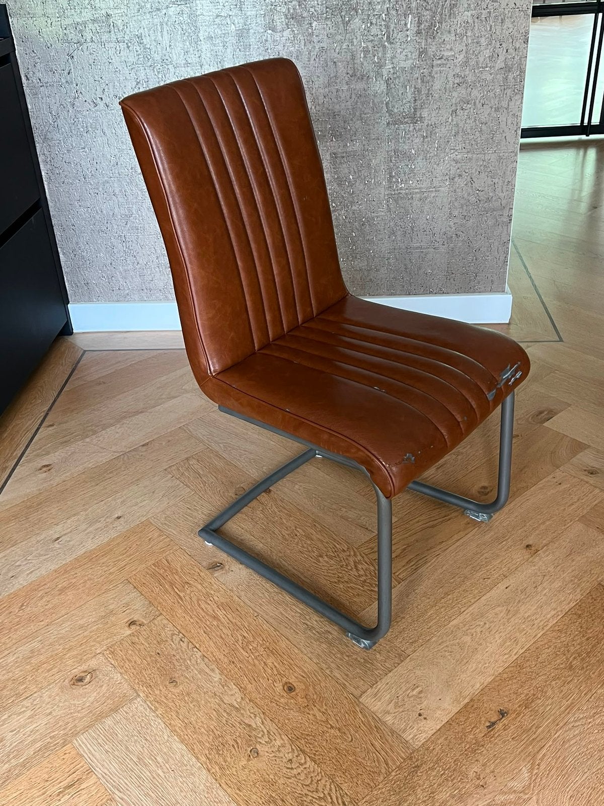 6 x eetkamerstoel gratis, Huis en Inrichting, Stoelen, Ophalen, Gebruikt, Bruin, Leer