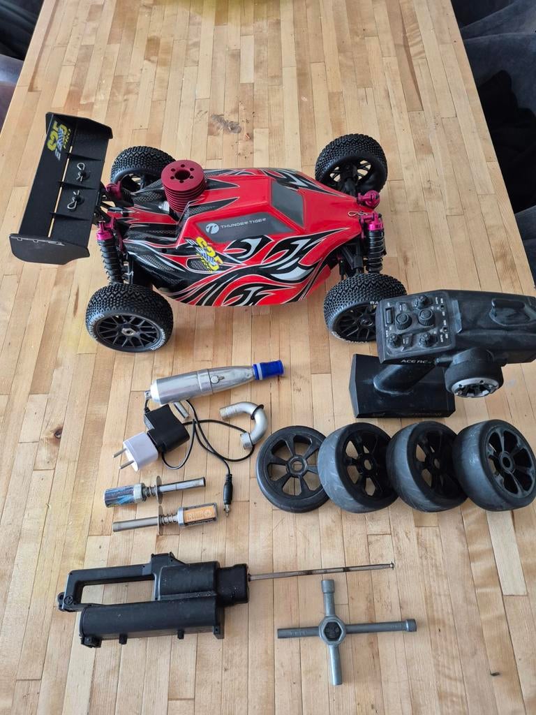 Thunder Tiger rc car, Ophalen of Verzenden, Zo goed als nieuw, Auto offroad