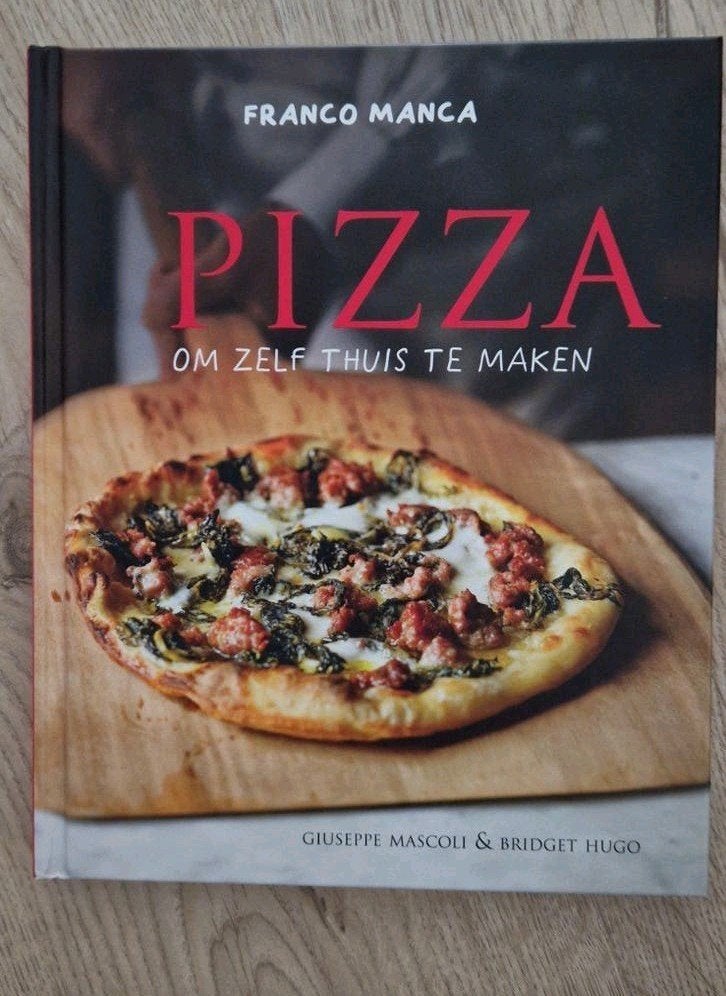 Bridget Hugo - Pizza om zelf thuis te maken, Bridget Hugo; Giuseppe Mascoli, Azië en Oosters, Ophalen of Verzenden, Zo goed als nieuw
