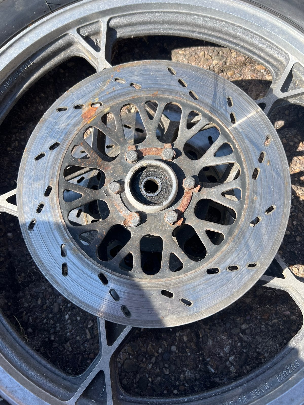 Originele band en zadel suzuki 650 GS, Motoren, Ophalen, Gebruikt