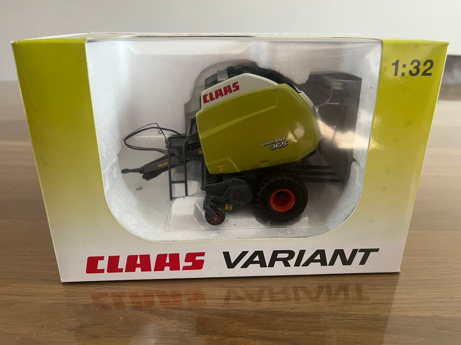 Claas Variant 365 ronde balenpers UH 246 466.0, Ophalen of Verzenden, Nieuw, Tractor of Landbouw, Universal Hobbies