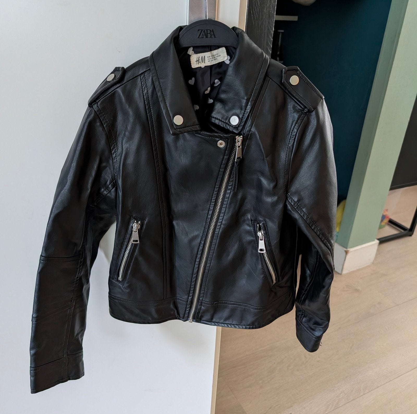 Stoere H&M leren jas voor meisjes - maat 134 (8-9 jaar), Gebruikt, Meisje, H&M, Ophalen of Verzenden