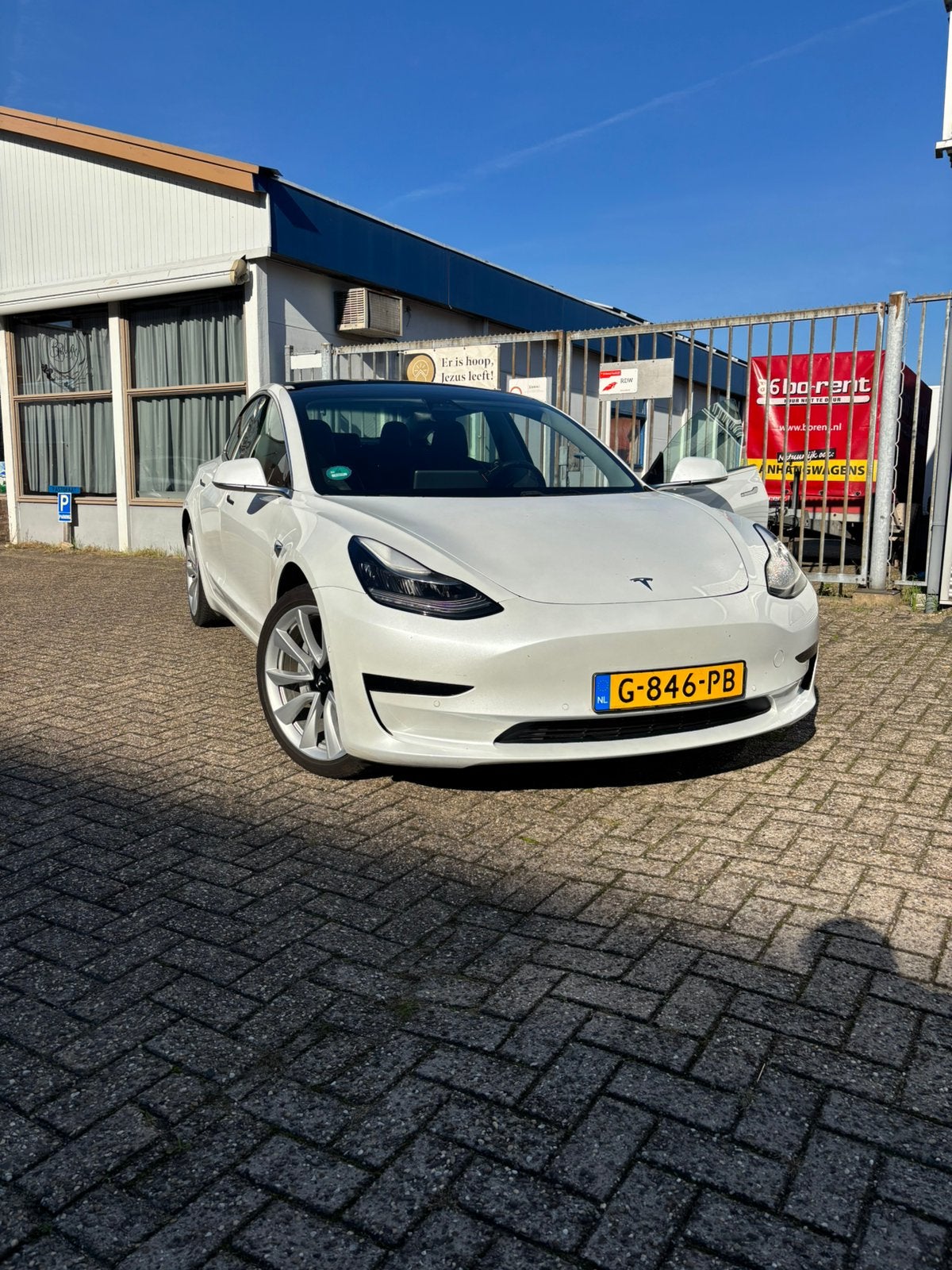 Tesla Model 3 RWD (2019) | 143.000 | Garantie/APK | SOH 90%+, Auto's, Automaat, Dealer onderhouden, Zwart, Wit
