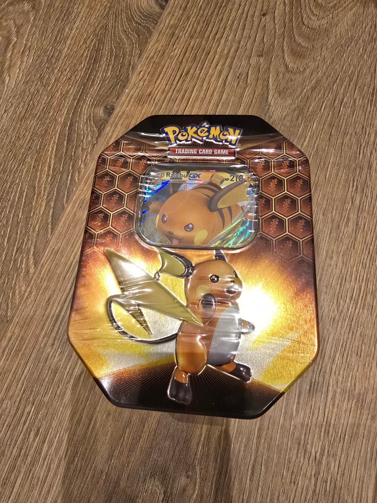 Pokémon Hidden Fates Raichu Tin, Ophalen of Verzenden, Overige typen