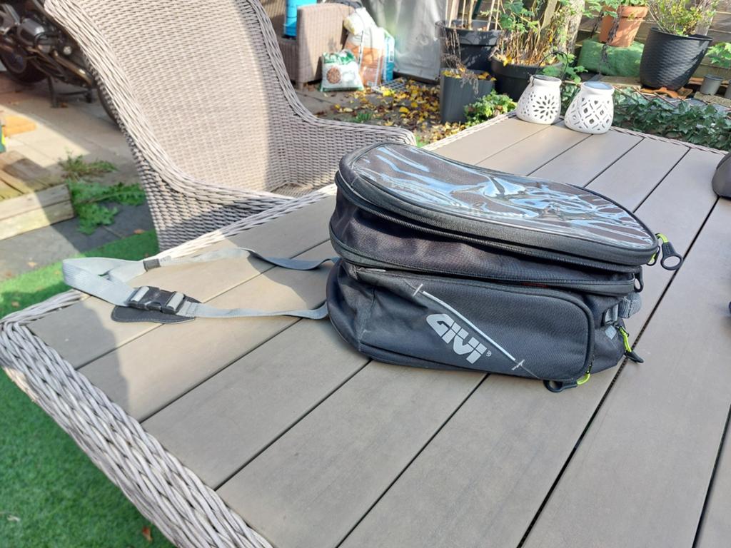 GIVI Tanklock Tanktas Easy, Ophalen of Verzenden
