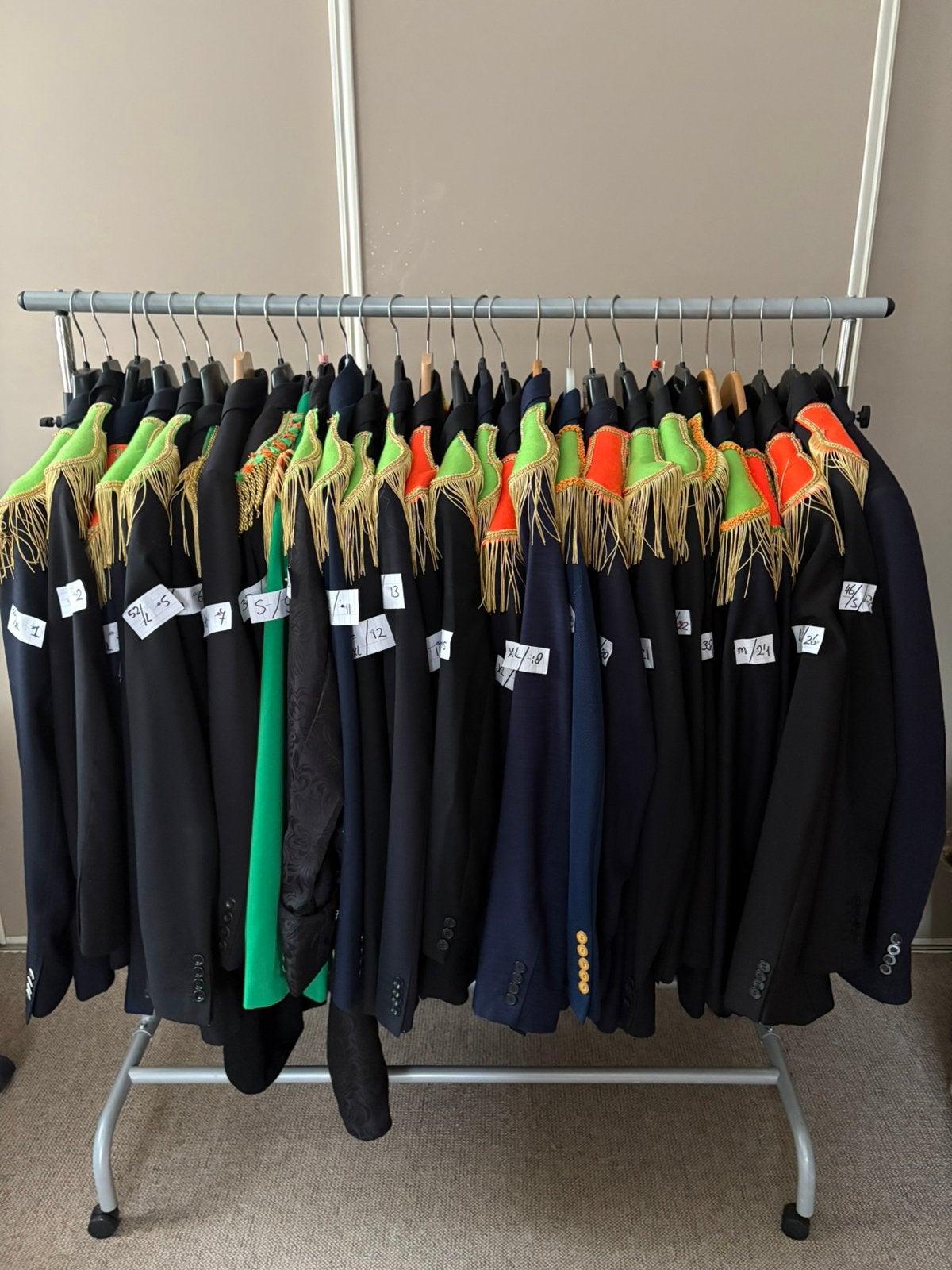Kom jij een kruikenstad Colbert/Jas passen? Embleem unisex, Ophalen of Verzenden, Zo goed als nieuw, Maat 46/48 (XL) of groter
