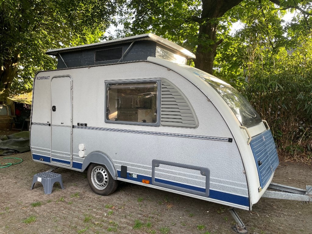Kip Kompakt KC37 (1997) | Walker voortent | Zeer compleet, Standaardzit, Kip, Tot en met 2, Particulier