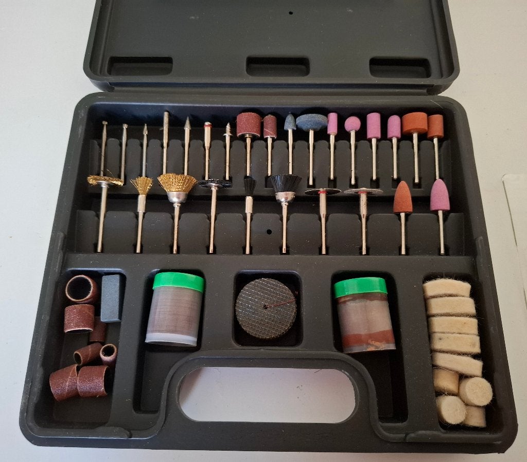 Kit met hulpstukken voor Dremel., Ophalen of Verzenden