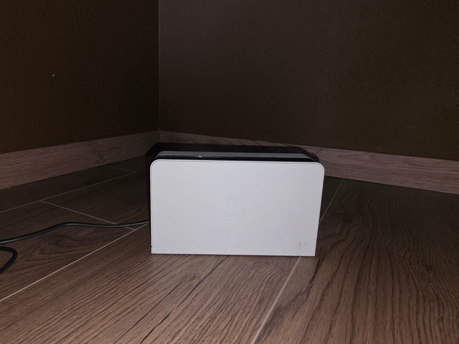 Foto 11 van Nintendo Switch OLED met 2 controllers en dock