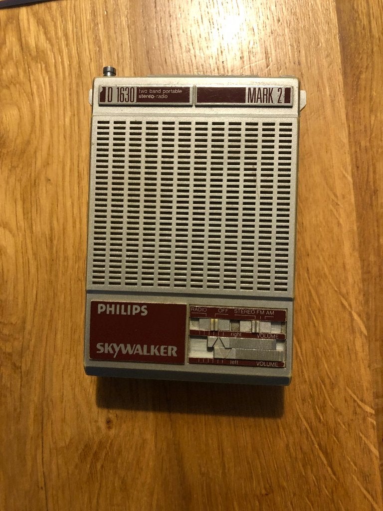 Philips transistor radio Skywalker Mark 2    D 1630, Audio, Tv en Foto, Ophalen of Verzenden, Gebruikt, Transistorradio