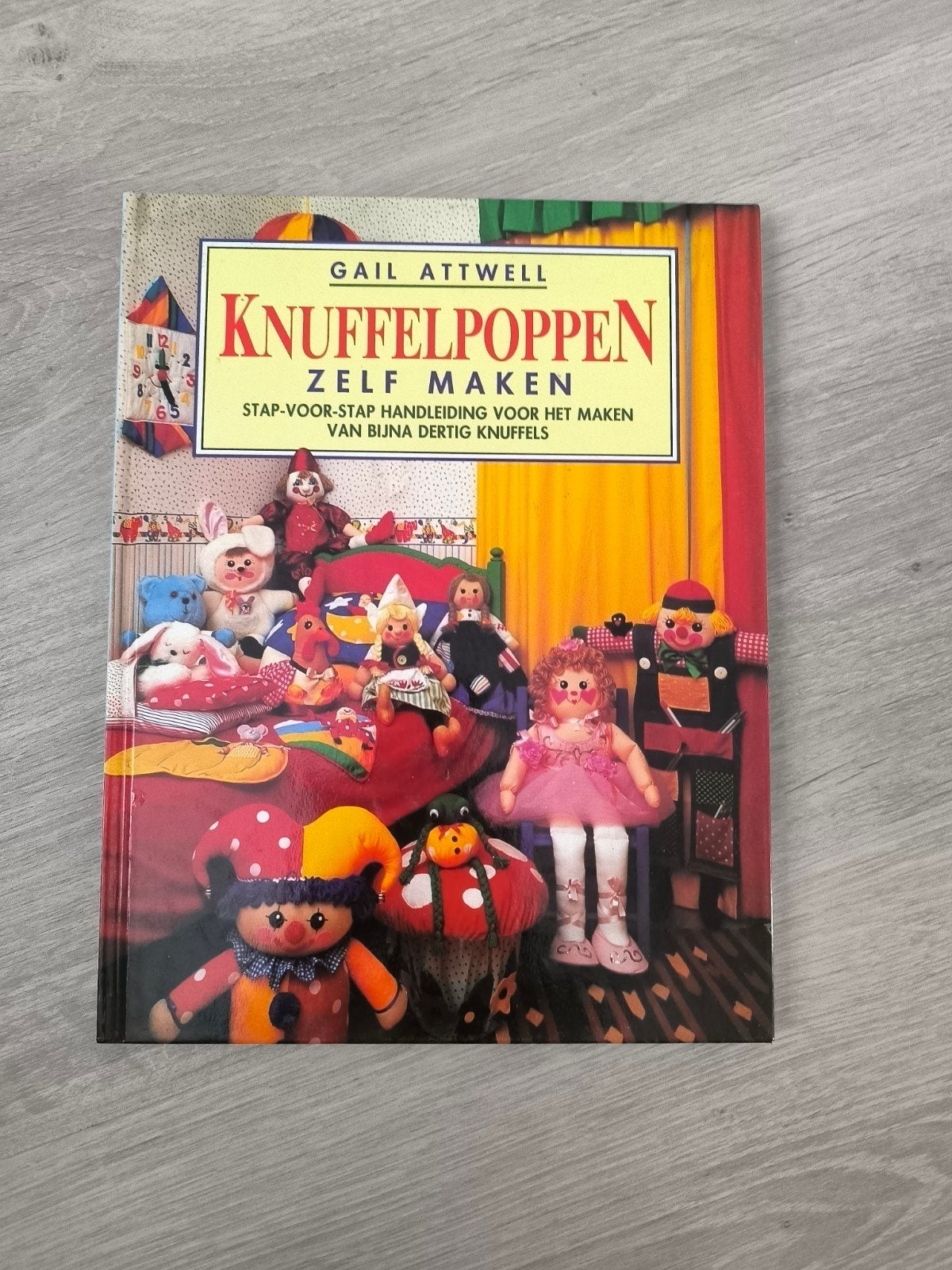 knuffelpoppen zelf maken, Ophalen of Verzenden, Zo goed als nieuw
