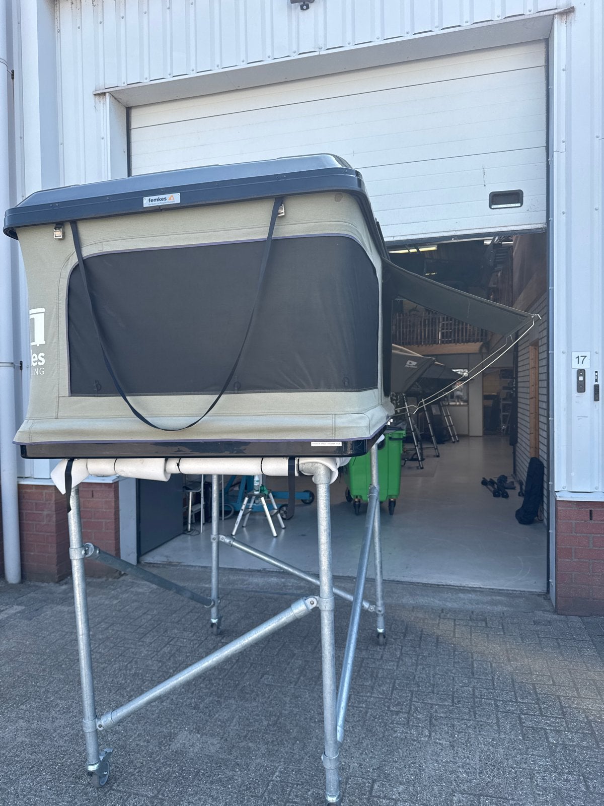 Femkes Miles Starling daktent - Comfortabel en Ruim, Ophalen, Femkes, Tot en met 2, Info@autodaktentwestland.nl