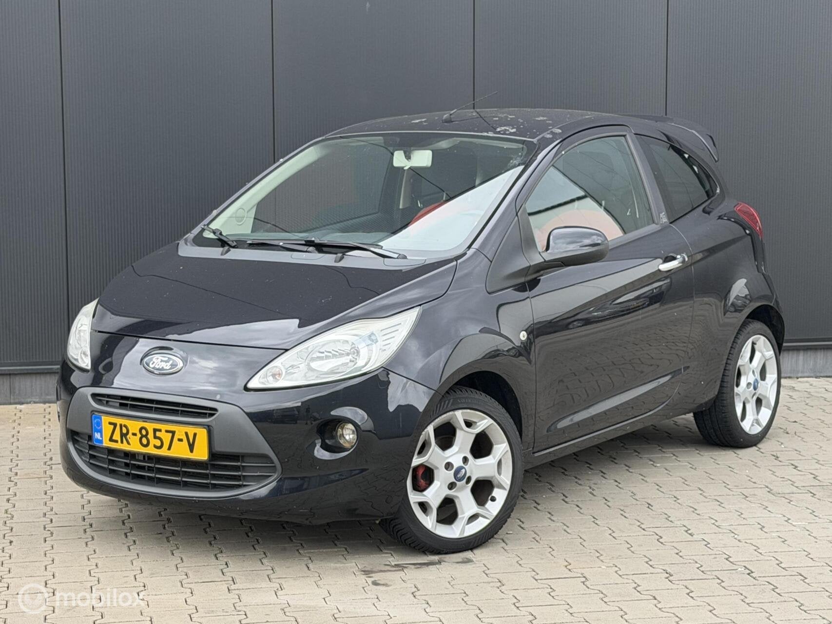 Ford Ka 1.2 Comfort start/stop | AIRCO | NWE RIEM | VELGEN |, Voorwielaandrijving, Euro 5, Stof, Gebruikt