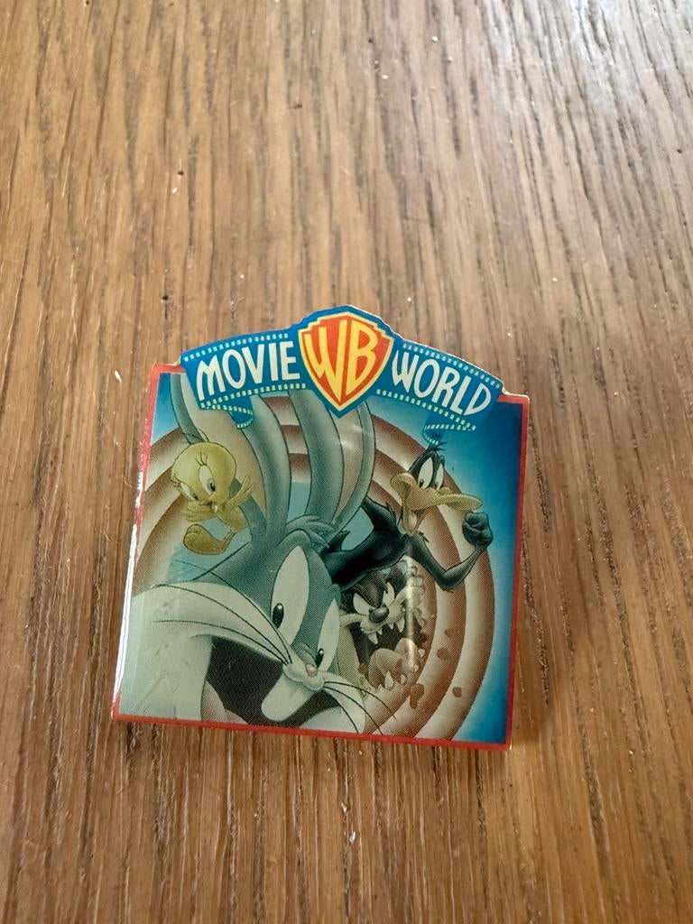 Warner Brothers Movie World pin 0522, Verzamelen, Stripfiguren, Ophalen of Verzenden, Looney Tunes, Gebruikt, Overige typen