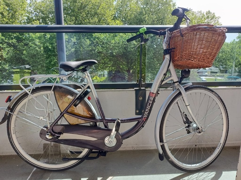 Fiets 28inch,3versnellingen,handremmen,perfect., Ophalen, Zo goed als nieuw