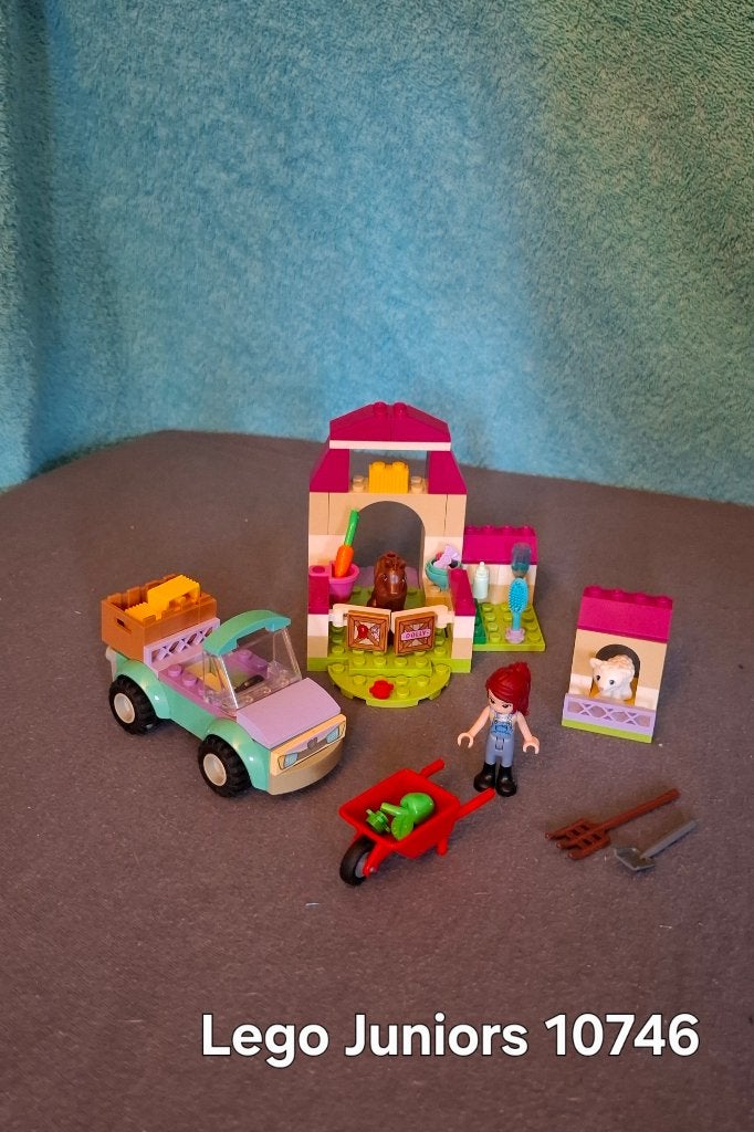 Lego Juniors Easy to build 10746 Mia’s boerderij, Ophalen, Inclusief instructies, Lego, Zo goed als nieuw
