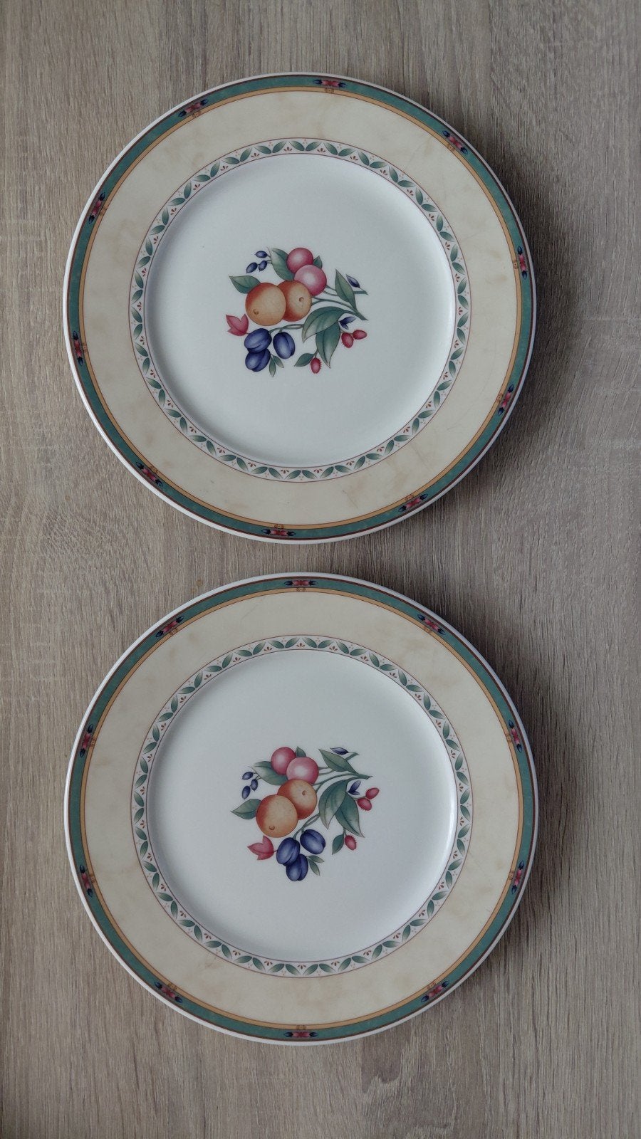 2 ontbijtborden 21 cm H. Winterling Cottage Garden, Gebruikt, Ophalen of Verzenden, Bord(en), Overige stijlen