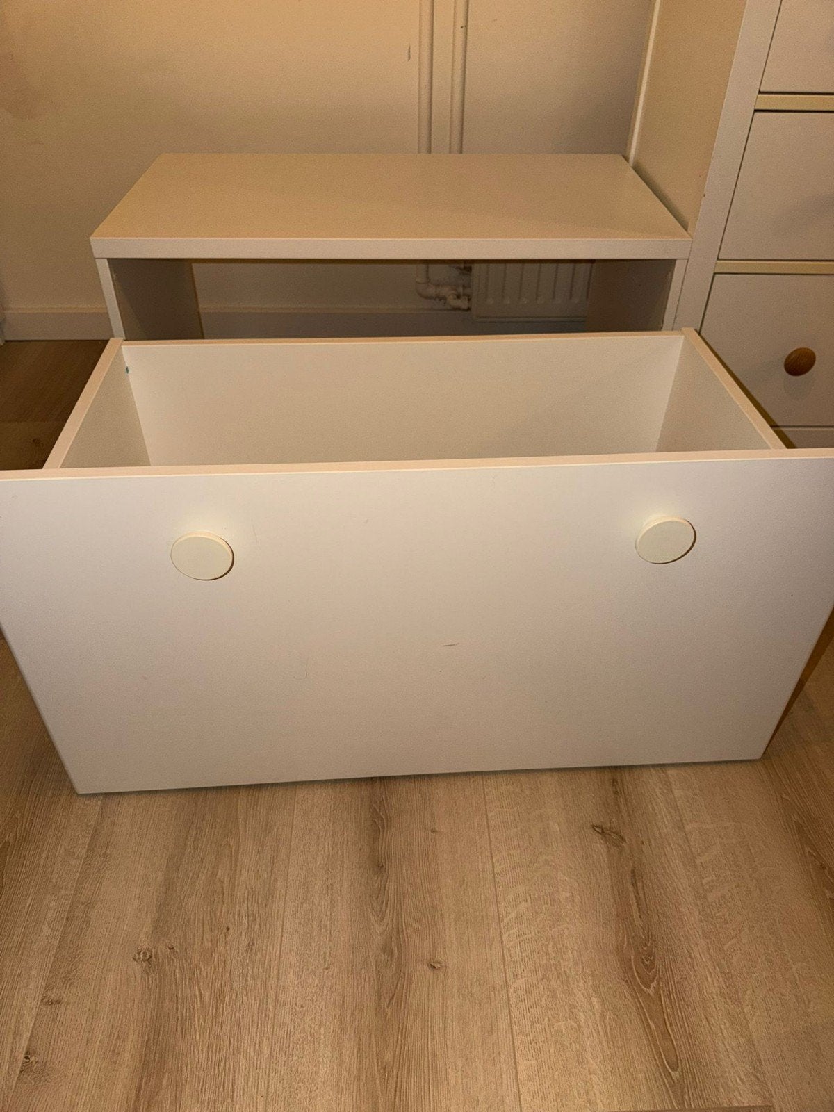 Ikea speelgoedkist met bank, wit, 90x52x48 cm, Ophalen
