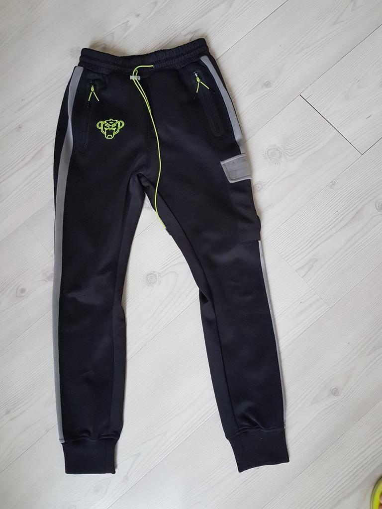 Black Bananas trainingsbroek in size xs, Ophalen of Verzenden, Zo goed als nieuw, Maat 46 (S) of kleiner, Zwart