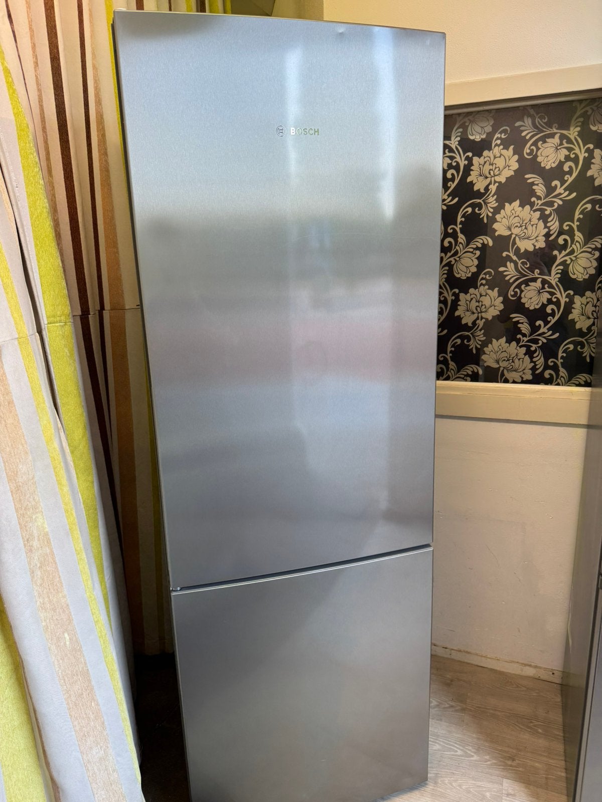Bosch A+++ KoelVriescombinatie | Schoon | Werkt Goed, Ophalen, Gebruikt, 200 liter of meer, 60 cm of meer